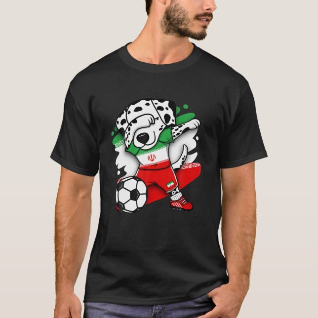 Camiseta Perro Dabbing Dalmatian Hinchas de Fútbol Irán Pie (Anverso)