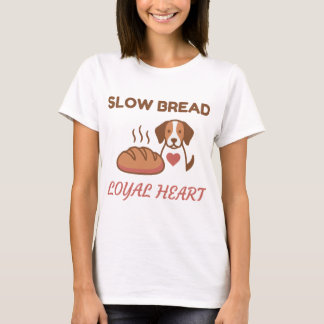 Camiseta Perro de corazón leal y pan lento lindo