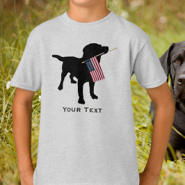 Camiseta Perro de laboratorio negro lindo con bandera de Es