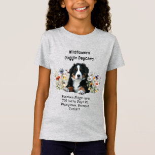 Camiseta Perro de montaña de Berna entre flores silvestres