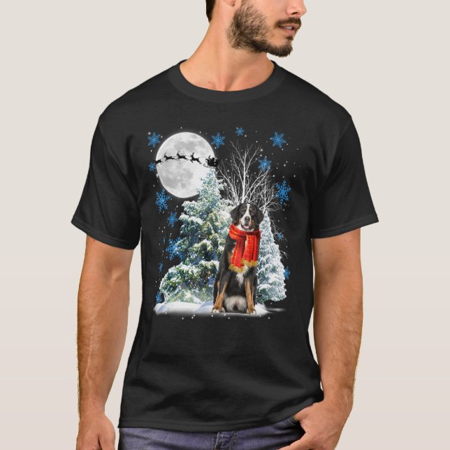Camiseta Perro de montaña de Bernese bajo la nieve de luna  (Anverso)