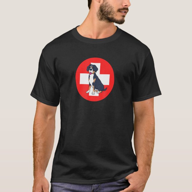 Camiseta Perro de montaña suizo en frente de la cruz (Anverso)