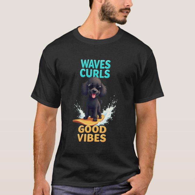 Camiseta Perro de surf caniche negro genial (Anverso)
