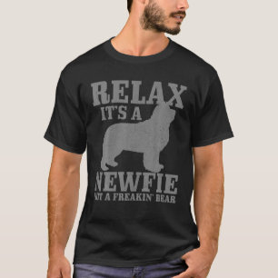 Camiseta Perro de Terranova Relax I Es Un Newfie No Un Oso