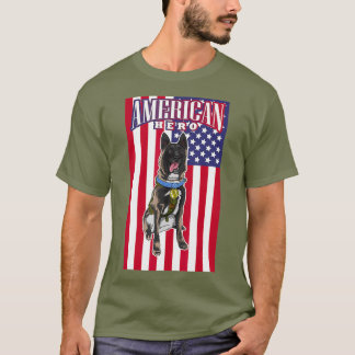 Camiseta Perro del ejército con una medalla de oro valiente