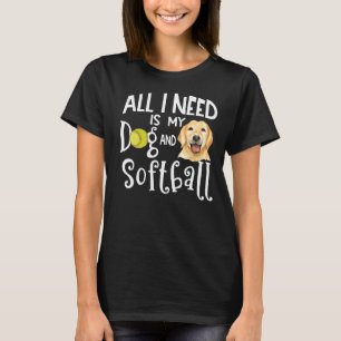 Camiseta Perro del jugador de softbol del perro recuperador