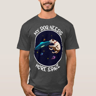 Camiseta Perro divertida atrapando un Ufo Mi Perro necesita
