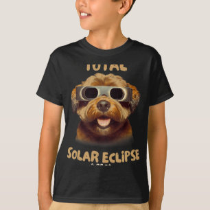 Camiseta Perro Eclipse Con Gles De Eclipse Solar
