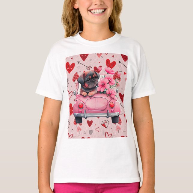 Camiseta Perro en un auto con corazones (Anverso)