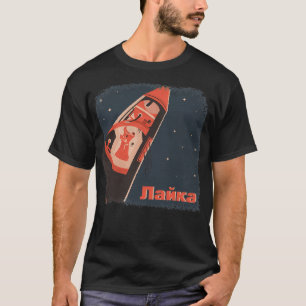 Camiseta Perro Espacial Laika En La nave espacial soviética