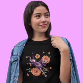 Camiseta Perro esqueleto con marigoldes Día de los Muertos