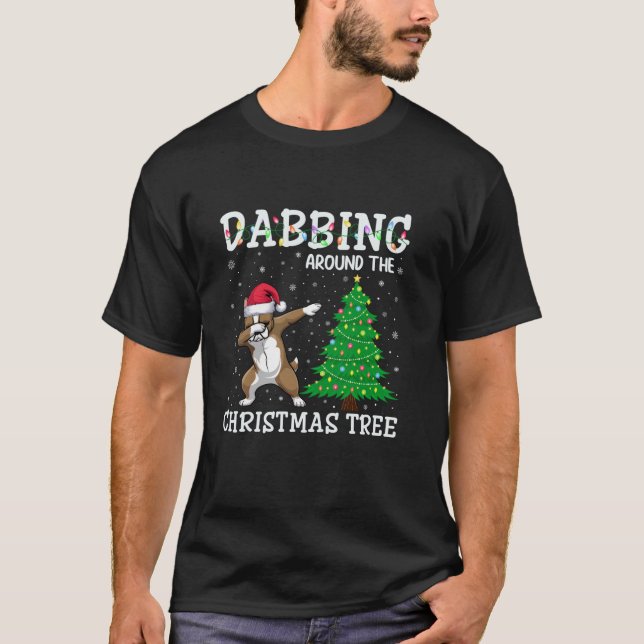 Camiseta Perro Frenchie Santa Hat bailando alrededor de la  (Anverso)
