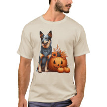 Perro Ganadero Australiano junto a una Jack-O-Lant