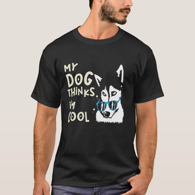 Camiseta Perro gracioso que dice que el dueño del perro rep (Anverso)