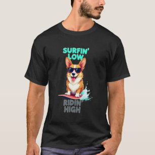 Camiseta Perro guay surfando Corgi galés  1