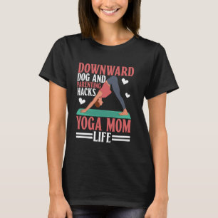 Camiseta Perro hacia abajo y trucos para padres Yoga mamá v