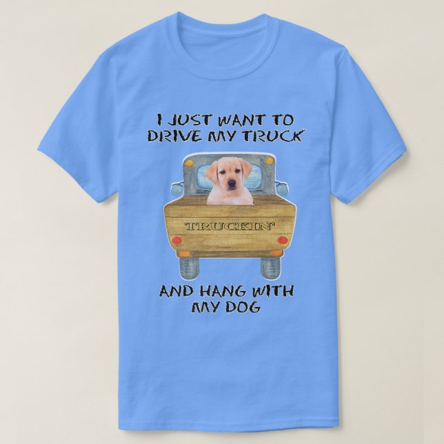 Camiseta Perro Labrador Amarillo Conduciendo Camión (Diseño del anverso)