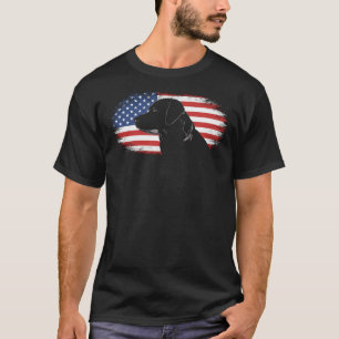 Camiseta Perro Labrador Negro Y Bandera De Los Ee.Uu. Línea