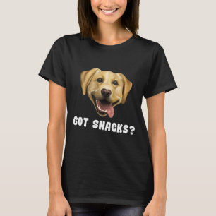 Camiseta Perro - Labrador recibe tentempiés D010-0674a
