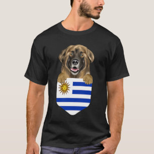 Camiseta Perro Leonberger, Bandera De Uruguay, En El Bolsil