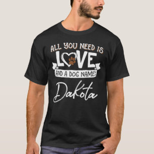 Camiseta Perro lindo llamado Dakota para mujeres y hombres