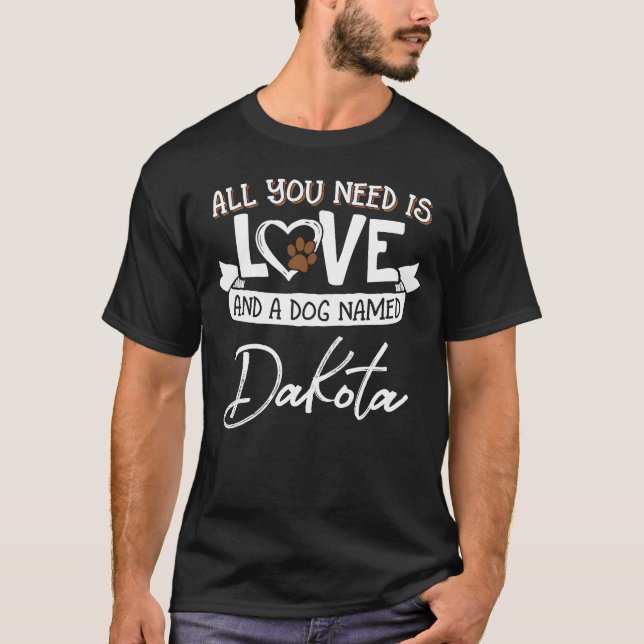 Camiseta Perro lindo llamado Dakota para mujeres y hombres (Anverso)