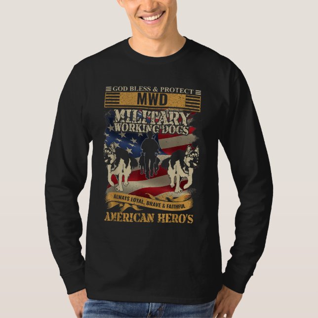 Camiseta Perro militar trabajador - Patriótico de héroe est (Anverso)