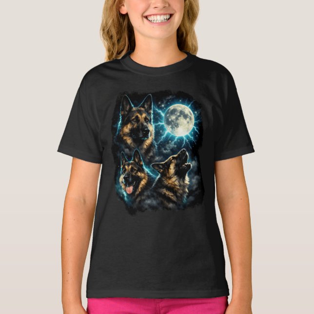 Camiseta perro pastor alemán aullando a la luna (Anverso)