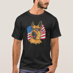 Camiseta Perro pastor alemán con gafas y bandera americana