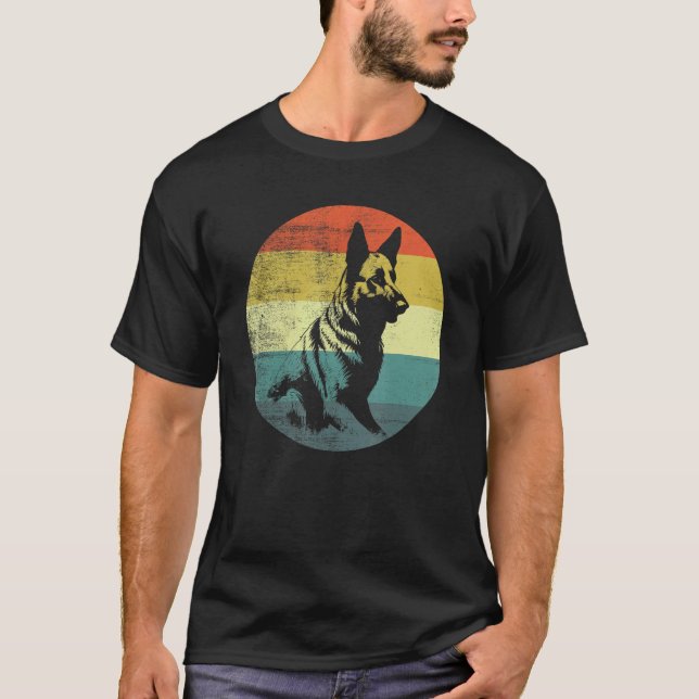 Camiseta Perro pastor alemán diseño retro (Anverso)