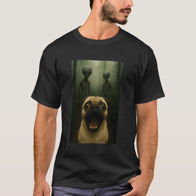 Camiseta Perro Pug Selfie con Alien Funny (Anverso)