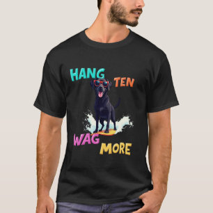 Camiseta Perro surfista labrador negro genial