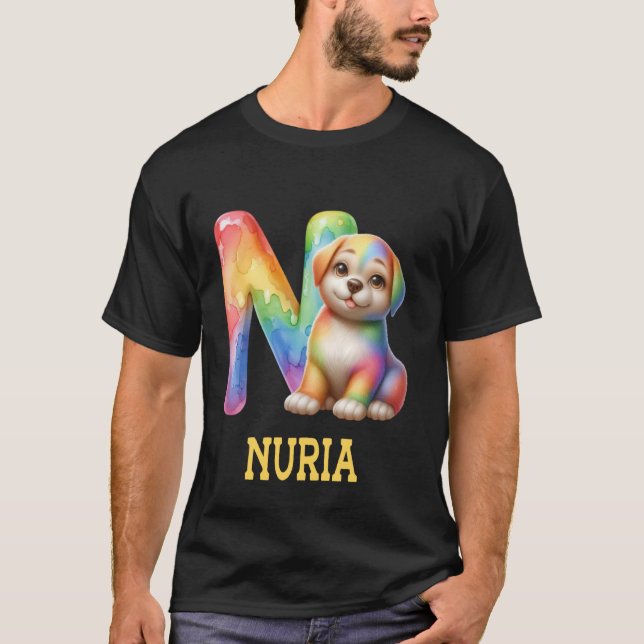 Camiseta Perros Cute Letra Nuria Nombre Perro Arcoiris (Anverso)