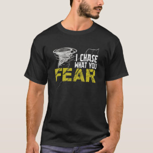 Camiseta Persigo Lo Que Temes Tornado Huracán Por Tornado.