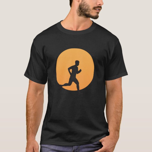Camiseta Persiguiendo al sol - Arte de silueta al atardecer (Anverso)