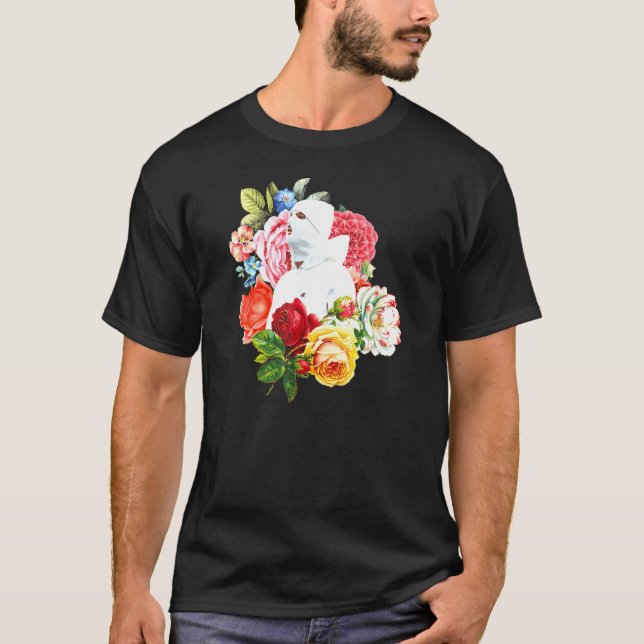 Camiseta Persona de Guay en Balaclava con flores (Anverso)