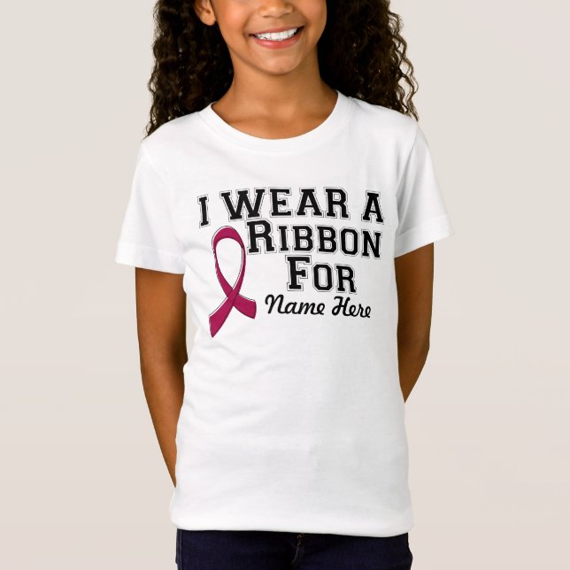 Camiseta Personalice el uso de una cinta de borgoña (Anverso)