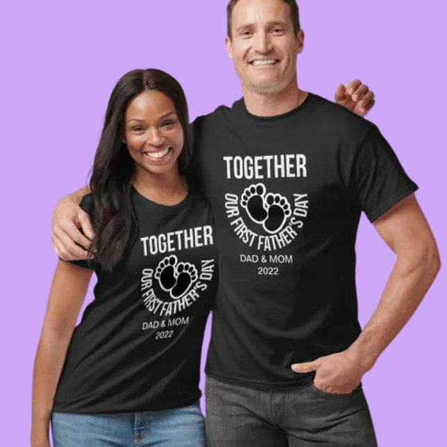 Camiseta Personalice juntos el Día de nuestro Primer Padre (Subido por el creador)