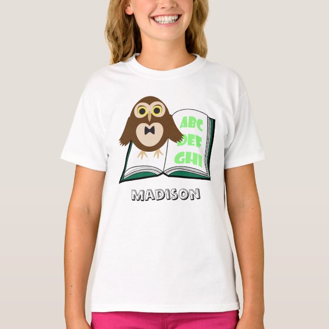 Camiseta Personaliza el búho de Guay Cute con el libro de a (Anverso)