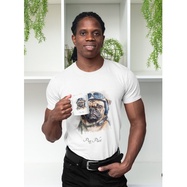 Camiseta personalizable de pug del mascota piloto (Subido por el creador)