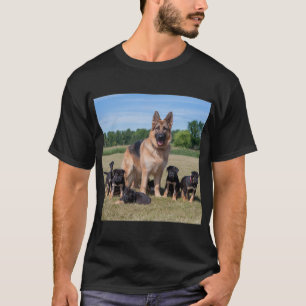 Camiseta Personalizable Pastor Alemán con Cachorros Adorabl