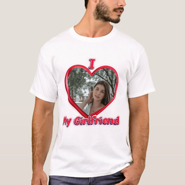 Camiseta Personalizada Corazón Rojo Me Encanta Mi  (Anverso)