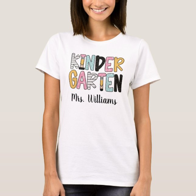 Camiseta Personalizada de Maestra de Kindergarten, (Anverso)