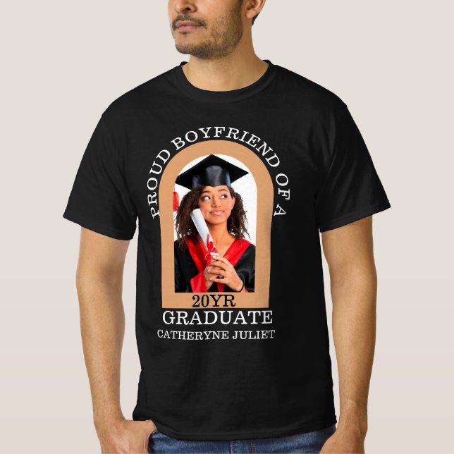Camiseta Personalizado Arch Photo orgulloso novio graduado (Anverso)