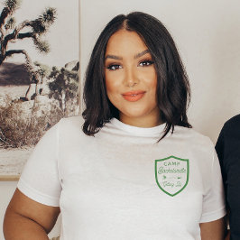 Camiseta Personalizado Camp Bachelorette Party recibe luz