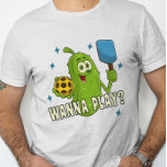 Camiseta Personalizado Cuerdo Pickle Wanna Play Pickleball<br><div class="desc">Esta camiseta de pickleball,  con su adorable pepinillo personalizado,  es una excelente manera de pedirle a otro jugador que se una a usted jugando en la cancha.</div>