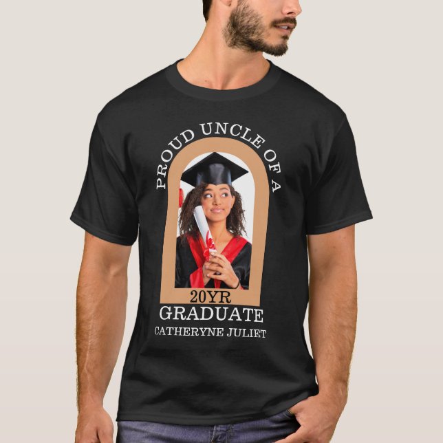 Camiseta Personalizado de arte moderno Foto orgullosa gradu (Anverso)