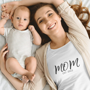 Camiseta Personalizado de fecha de establecimiento de mamá 