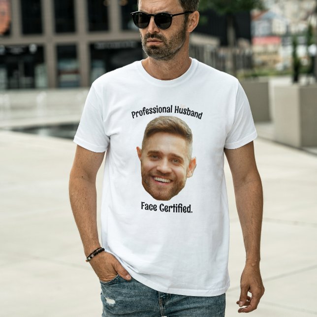 Camiseta Personalizado de la cara personalizada Foto Funny  (Personalized Face Custom Photo Funny Couple Him gifts ideas new husband boyfriends anniversary )