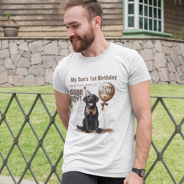 Camiseta Personalizado de Laboratorio Negro del Padre de Cu (cute happy birthday balloon black labrador confetti party hat  t-shirt for dad)